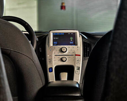 Черный Шевроле Вольт, объемом двигателя 1.4 л и пробегом 250 тыс. км за 9900 $, фото 12 на Automoto.ua