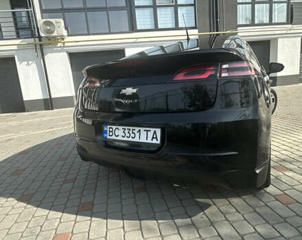 Черный Шевроле Вольт, объемом двигателя 1.4 л и пробегом 185 тыс. км за 10750 $, фото 5 на Automoto.ua