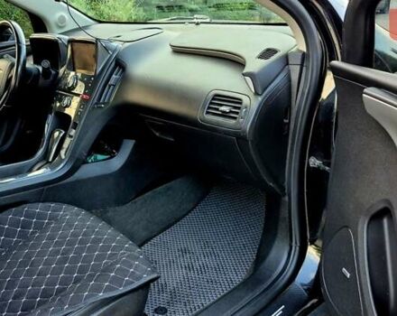 Черный Шевроле Вольт, объемом двигателя 1.4 л и пробегом 180 тыс. км за 10800 $, фото 6 на Automoto.ua