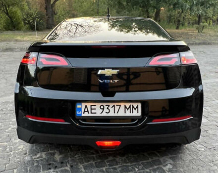 Черный Шевроле Вольт, объемом двигателя 1.4 л и пробегом 190 тыс. км за 10300 $, фото 2 на Automoto.ua