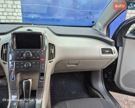 Черный Шевроле Вольт, объемом двигателя 1.4 л и пробегом 230 тыс. км за 9800 $, фото 16 на Automoto.ua