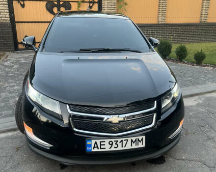 Черный Шевроле Вольт, объемом двигателя 1.4 л и пробегом 190 тыс. км за 10300 $, фото 1 на Automoto.ua