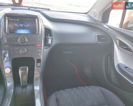 Черный Шевроле Вольт, объемом двигателя 1.4 л и пробегом 169 тыс. км за 9300 $, фото 14 на Automoto.ua