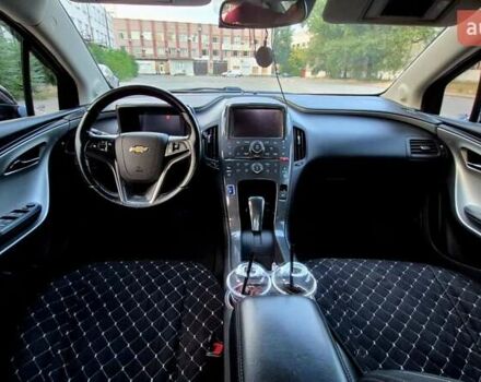 Черный Шевроле Вольт, объемом двигателя 1.4 л и пробегом 180 тыс. км за 10800 $, фото 2 на Automoto.ua
