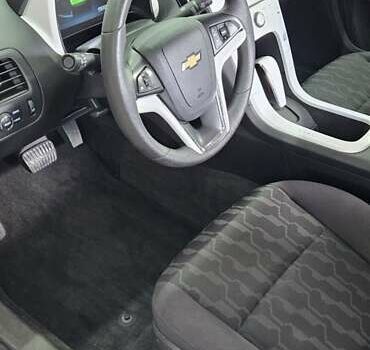 Черный Шевроле Вольт, объемом двигателя 1.4 л и пробегом 187 тыс. км за 11999 $, фото 17 на Automoto.ua