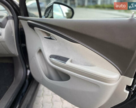 Чорний Шевроле Вольт, об'ємом двигуна 1.4 л та пробігом 113 тис. км за 11800 $, фото 16 на Automoto.ua