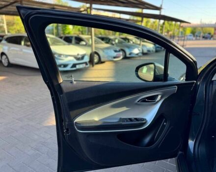 Черный Шевроле Вольт, объемом двигателя 1.4 л и пробегом 206 тыс. км за 10500 $, фото 8 на Automoto.ua