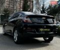 Черный Шевроле Вольт, объемом двигателя 1.49 л и пробегом 207 тыс. км за 13300 $, фото 4 на Automoto.ua