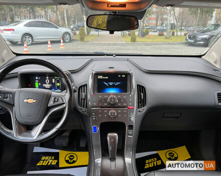 Черный Шевроле Вольт, объемом двигателя 1.4 л и пробегом 137 тыс. км за 13000 $, фото 10 на Automoto.ua