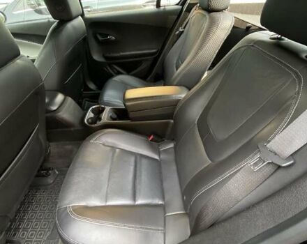 Черный Шевроле Вольт, объемом двигателя 1.4 л и пробегом 118 тыс. км за 12000 $, фото 6 на Automoto.ua