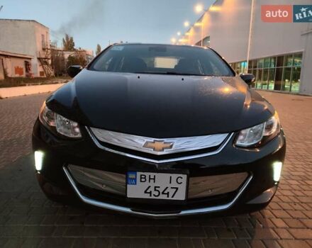 Черный Шевроле Вольт, объемом двигателя 1.5 л и пробегом 65 тыс. км за 17500 $, фото 3 на Automoto.ua