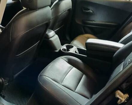 Черный Шевроле Вольт, объемом двигателя 1.4 л и пробегом 114 тыс. км за 15200 $, фото 5 на Automoto.ua