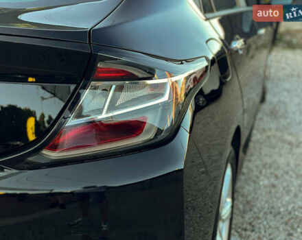 Черный Шевроле Вольт, объемом двигателя 1.5 л и пробегом 140 тыс. км за 11500 $, фото 2 на Automoto.ua