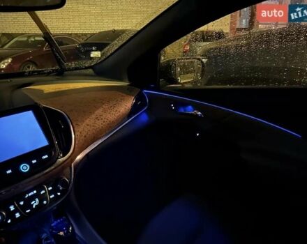 Черный Шевроле Вольт, объемом двигателя 1.49 л и пробегом 68 тыс. км за 16900 $, фото 18 на Automoto.ua