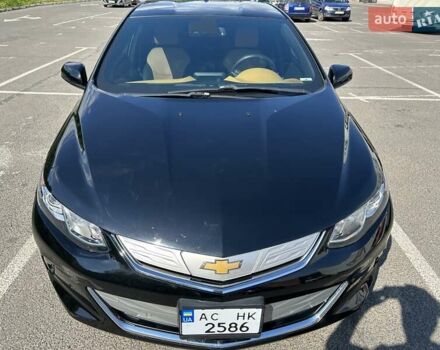 Черный Шевроле Вольт, объемом двигателя 1.49 л и пробегом 68 тыс. км за 16900 $, фото 3 на Automoto.ua