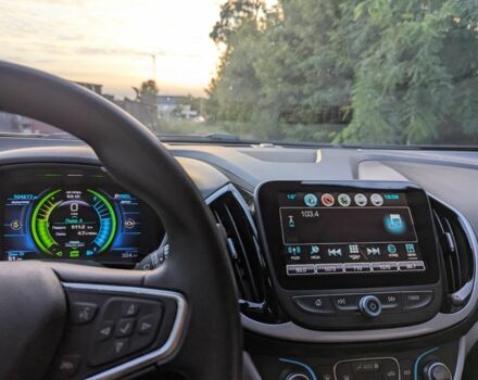 Черный Шевроле Вольт, объемом двигателя 1.5 л и пробегом 105 тыс. км за 17000 $, фото 2 на Automoto.ua