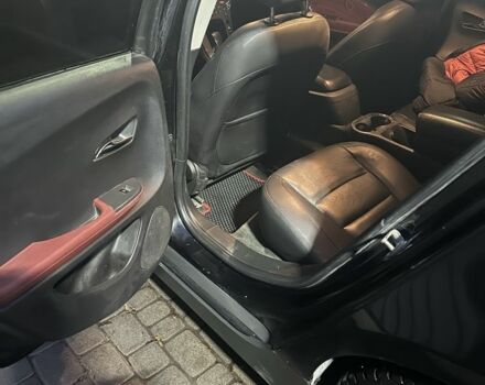 Черный Шевроле Вольт, объемом двигателя 1.4 л и пробегом 230 тыс. км за 10500 $, фото 5 на Automoto.ua