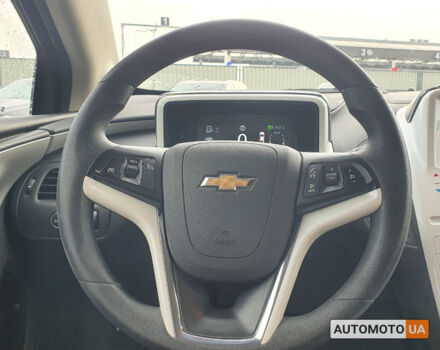 Черный Шевроле Вольт, объемом двигателя 1.4 л и пробегом 178 тыс. км за 11700 $, фото 12 на Automoto.ua
