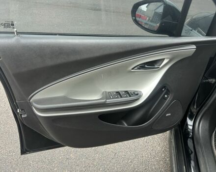 Черный Шевроле Вольт, объемом двигателя 1.5 л и пробегом 180 тыс. км за 9950 $, фото 14 на Automoto.ua