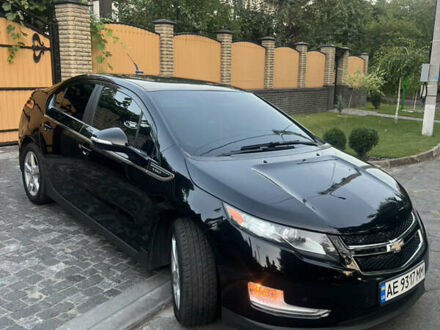 Черный Шевроле Вольт, объемом двигателя 1.4 л и пробегом 190 тыс. км за 10300 $, фото 1 на Automoto.ua