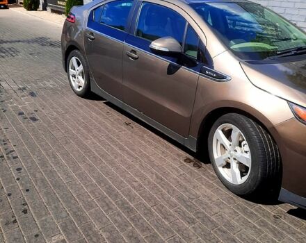 Коричневый Шевроле Вольт, объемом двигателя 1.4 л и пробегом 152 тыс. км за 11500 $, фото 1 на Automoto.ua