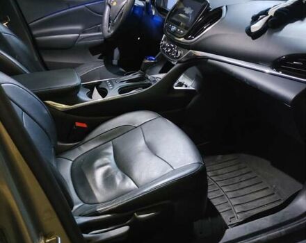 Коричневий Шевроле Вольт, об'ємом двигуна 1.5 л та пробігом 237 тис. км за 15400 $, фото 3 на Automoto.ua