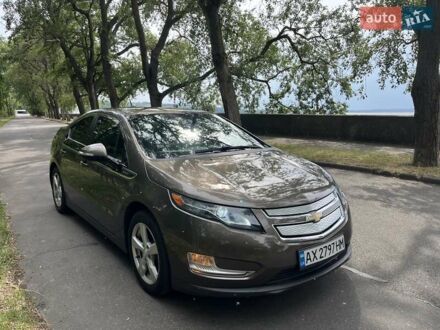 Шевроле Вольт 2014 в Светловдске на Automoto.ua Коричневый Шевроле Вольт, объемом двигателя 1.4 л и пробегом 131 тыс. км за 13000 $, фото 1 на Automoto.ua