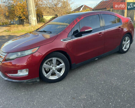 Красный Шевроле Вольт, объемом двигателя 1.4 л и пробегом 235 тыс. км за 8800 $, фото 1 на Automoto.ua