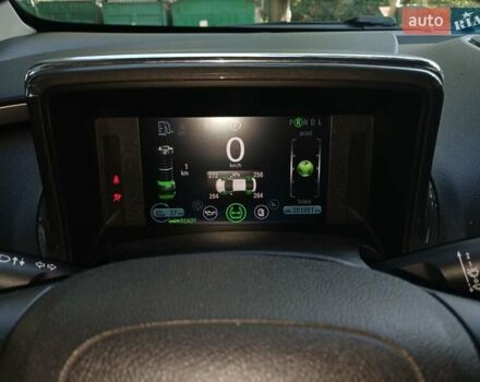 Красный Шевроле Вольт, объемом двигателя 1.4 л и пробегом 267 тыс. км за 9300 $, фото 16 на Automoto.ua