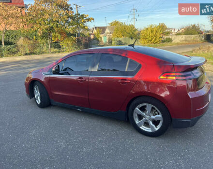 Красный Шевроле Вольт, объемом двигателя 1.4 л и пробегом 235 тыс. км за 8800 $, фото 2 на Automoto.ua