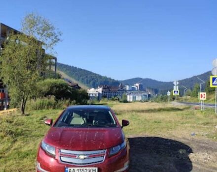 Красный Шевроле Вольт, объемом двигателя 1.4 л и пробегом 186 тыс. км за 14000 $, фото 1 на Automoto.ua