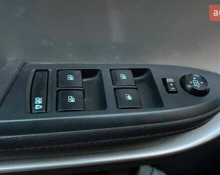 Червоний Шевроле Вольт, об'ємом двигуна 1.4 л та пробігом 155 тис. км за 10490 $, фото 12 на Automoto.ua