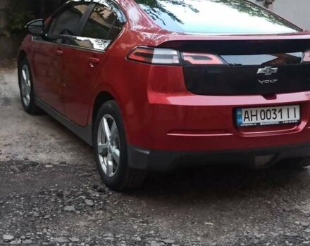 Шевроле Вольт 2012 в Славянске на Automoto.ua Красный Шевроле Вольт, объемом двигателя 1.4 л и пробегом 235 тыс. км за 9000 $, фото 2 на Automoto.ua