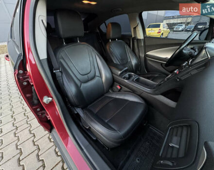 Червоний Шевроле Вольт, об'ємом двигуна 1.4 л та пробігом 130 тис. км за 8200 $, фото 46 на Automoto.ua