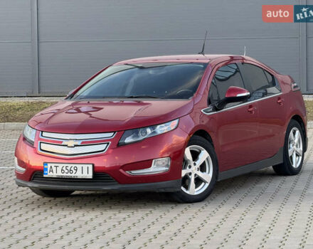 Червоний Шевроле Вольт, об'ємом двигуна 1.4 л та пробігом 130 тис. км за 8200 $, фото 2 на Automoto.ua