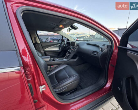 Червоний Шевроле Вольт, об'ємом двигуна 1.4 л та пробігом 130 тис. км за 8200 $, фото 41 на Automoto.ua