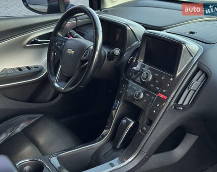 Червоний Шевроле Вольт, об'ємом двигуна 1.4 л та пробігом 130 тис. км за 8200 $, фото 43 на Automoto.ua