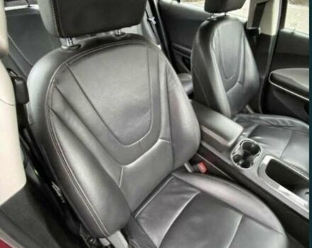 Красный Шевроле Вольт, объемом двигателя 1.4 л и пробегом 155 тыс. км за 10400 $, фото 8 на Automoto.ua