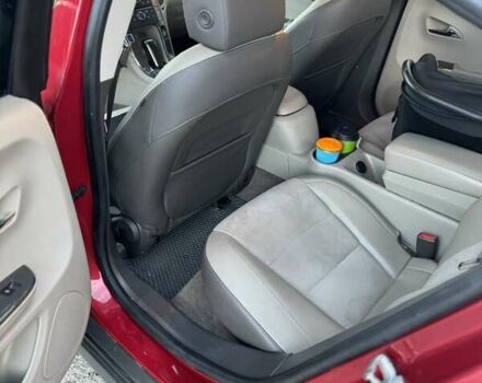 Красный Шевроле Вольт, объемом двигателя 1.4 л и пробегом 130 тыс. км за 11500 $, фото 6 на Automoto.ua