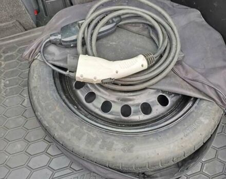 Червоний Шевроле Вольт, об'ємом двигуна 1.4 л та пробігом 165 тис. км за 10000 $, фото 38 на Automoto.ua