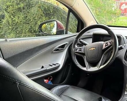 Червоний Шевроле Вольт, об'ємом двигуна 1.4 л та пробігом 185 тис. км за 12000 $, фото 5 на Automoto.ua