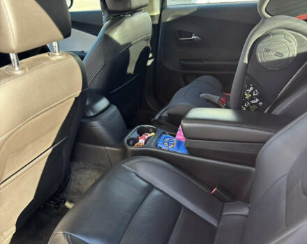 Шевроле Вольт 2013 в Одессе на Automoto.ua Красный Шевроле Вольт, объемом двигателя 1.4 л и пробегом 282 тыс. км за 10500 $, фото 11 на Automoto.ua