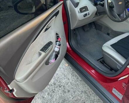 Красный Шевроле Вольт, объемом двигателя 1.4 л и пробегом 130 тыс. км за 11500 $, фото 2 на Automoto.ua