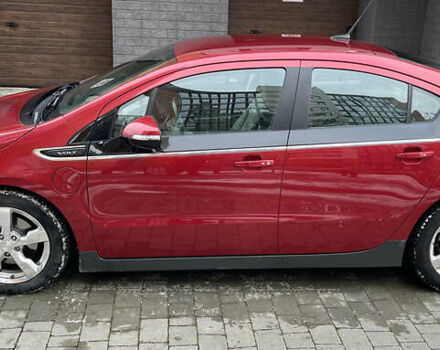 Красный Шевроле Вольт, объемом двигателя 1.4 л и пробегом 125 тыс. км за 10750 $, фото 2 на Automoto.ua