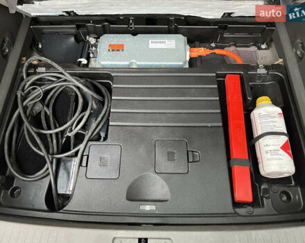 Красный Шевроле Вольт, объемом двигателя 1.4 л и пробегом 125 тыс. км за 10750 $, фото 17 на Automoto.ua