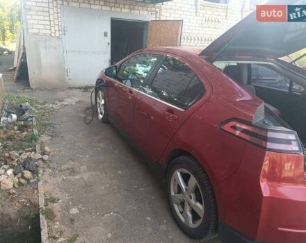 Красный Шевроле Вольт, объемом двигателя 1.4 л и пробегом 134 тыс. км за 11000 $, фото 2 на Automoto.ua