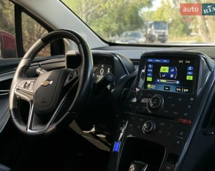 Красный Шевроле Вольт, объемом двигателя 1.4 л и пробегом 149 тыс. км за 11500 $, фото 15 на Automoto.ua