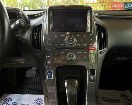 Красный Шевроле Вольт, объемом двигателя 1.4 л и пробегом 120 тыс. км за 11500 $, фото 17 на Automoto.ua