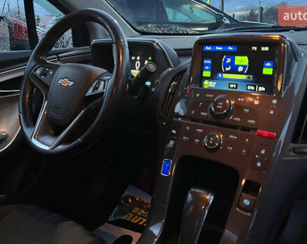 Красный Шевроле Вольт, объемом двигателя 1.4 л и пробегом 218 тыс. км за 9600 $, фото 16 на Automoto.ua