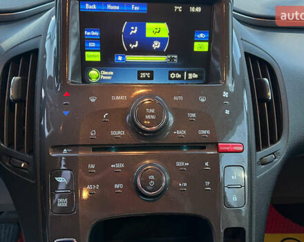 Красный Шевроле Вольт, объемом двигателя 1.4 л и пробегом 218 тыс. км за 9600 $, фото 12 на Automoto.ua